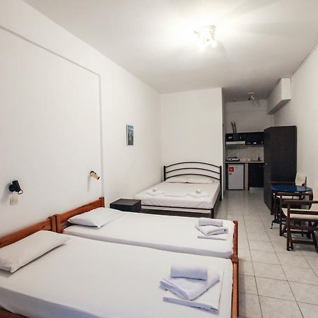 Skentos Hotel Kriopigi Buitenkant foto