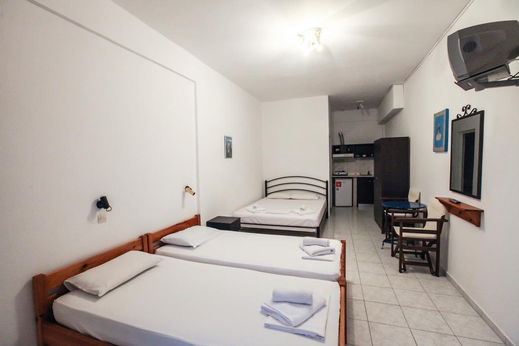 Skentos Hotel Kriopigi Buitenkant foto
