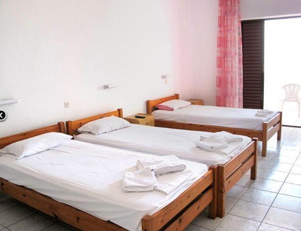 Skentos Hotel Kriopigi Buitenkant foto