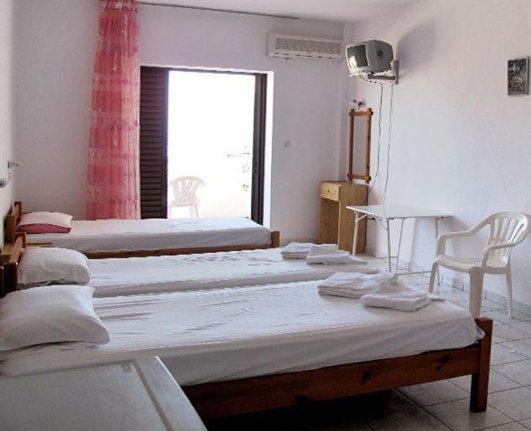 Skentos Hotel Kriopigi Buitenkant foto