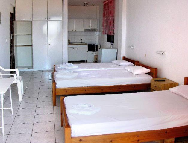 Skentos Hotel Kriopigi Buitenkant foto